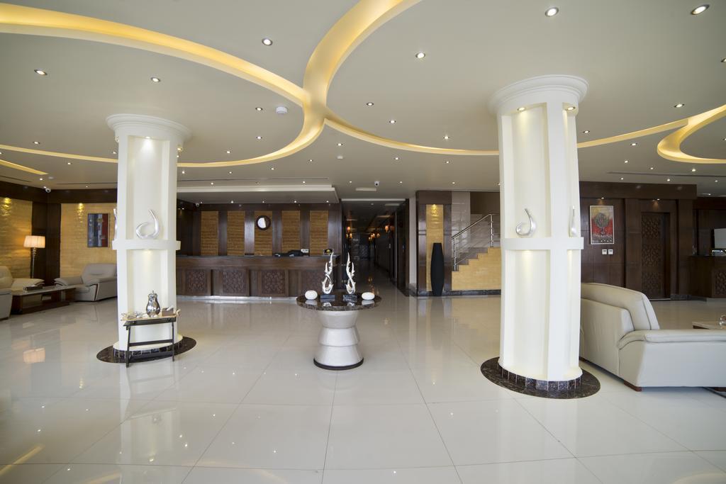 Kyan Al Yarmouk Suites Рияд Екстериор снимка